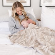MARBLE FAUX FUR/MINKY XL THROW BLANKETS