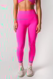 Pucker Up 28" Evo Legging - FINAL SALE - Presale - Expected Ship by 4/30