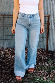 Henlee Cuffed High Rise Jeans - Medium Wash