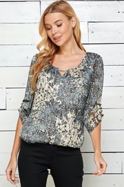 Roz & Ali 3/4 Length Sleeve Lined Bubble Blouse