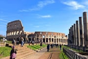 Colosseum, Roman Forum, and Palatine Hill Tour With Hosted Entry