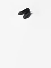 Ballet flats