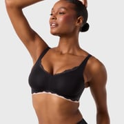 Smooth Lace Beyond Bra