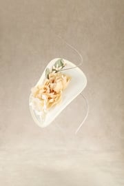 Elegant Floral Side Fascinator