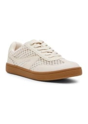 Voyage Sneakers