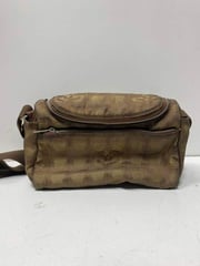 Chanel Green Cloth Crossbody Bag