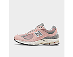 Women's New Balance 2002R Casual Shoes