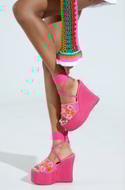 AZALEA WANG VONDA PINK WEDGE SANDAL