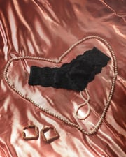 Aster Pearl Thong Plus