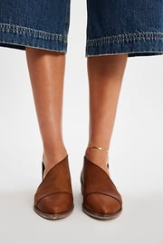 Royale Flat