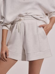 Varley Atrium High Rise Short 4.5" - Ivory Marl