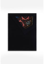 THROW BLANKET
