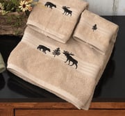 Moose & Bear Woodland Linen Embroidered Bath Towel