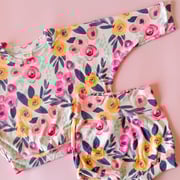 Fruity Blooms Lounge Set