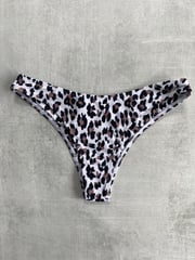 Piper Bottom - Snow Leopard