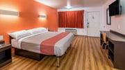1 King Bed