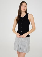 Contrast Piping Button-Front Tank Top