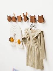 Princess wall hooks