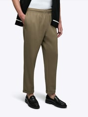 Elevate Pique Pant | Bay Leaf Classic-fit