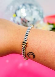 Karlie Twist Stretch Bangle