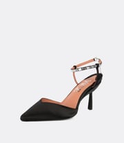 The Publicist Pump