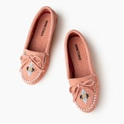 Nizhoni Moc