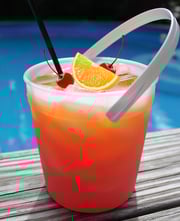 32 oz Plastic Rum Buckets