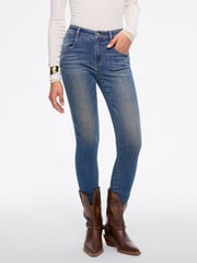 Slim-Fit Jeans