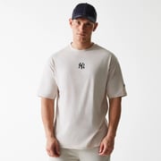 New York Yankees MLB League Essential Cream Oversized T-Shirt