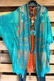 AHB EXCLUSIVE: Finding Perfection Kimono - Aqua
