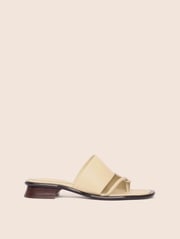 Mallorca Butter Sandal