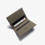 Ion Cardholder