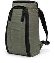 D_b_ Hugger Backpack 20L