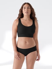 True Body Scoop Neck Bra