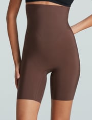 Zone Smoothing High-Waisted Short