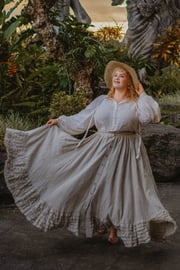 Dorothy 27 | Ruffled maxi linen skirt
