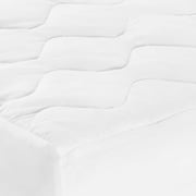 Deluxe Microfiber Waterproof Mattress Pad