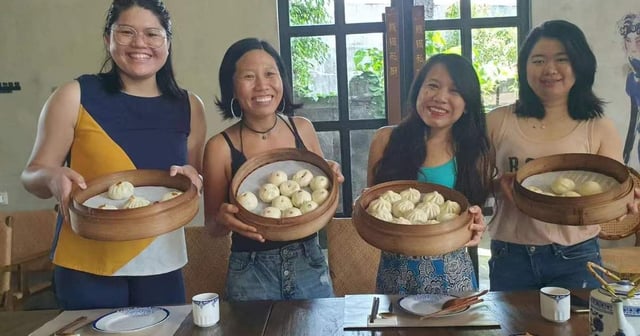 Learn to cook everything from Rabbit in Beijing - Traditional Chinese noodles (lunch/dinner) - Eatwith - Klook