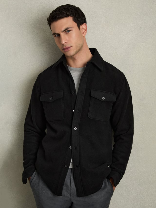 Twin-Pocket Overshirt With Wool in Black