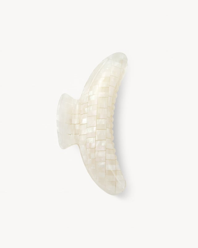 Jumbo Heirloom Claw in Opalite Shell Checker