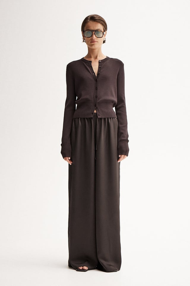 Victoria Knit Cardigan Chocolate