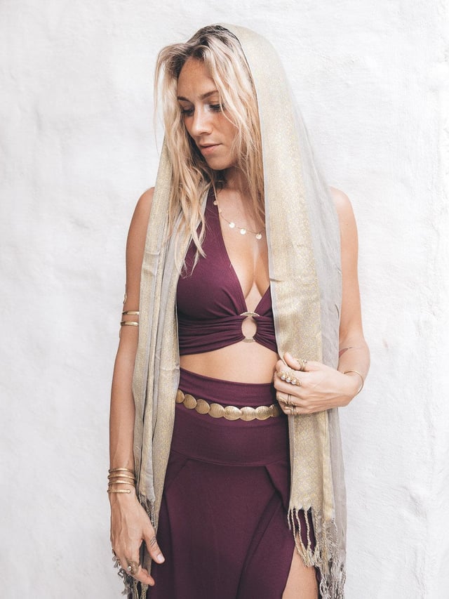 The Priestess Scarf - Grey/Gold