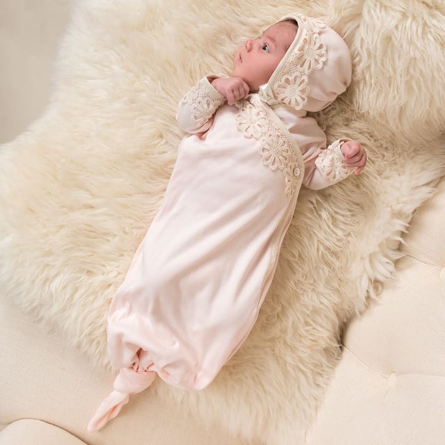 Hannah Knot Gown & Bonnet