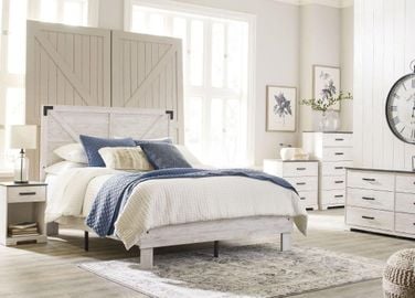 Shawburn White Wash Platform Bedroom Set