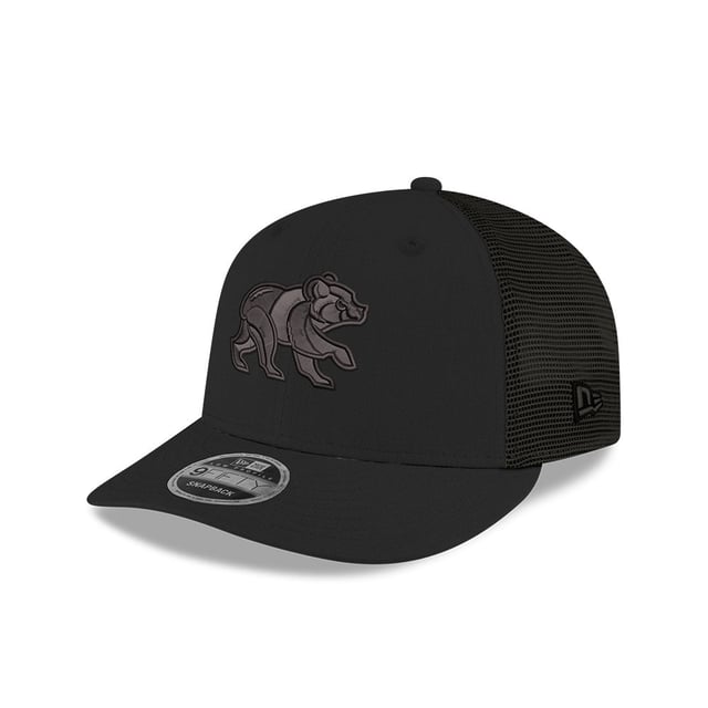 Chicago Cubs New Era Low Profile 9FIFTY Walking Bear Black Adjustable Hat
