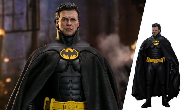Batman (Deluxe Version) Sixth Scale Figure by Hot Toys