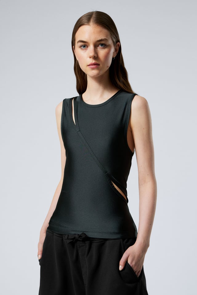 Smooth Fitted Tank Top
