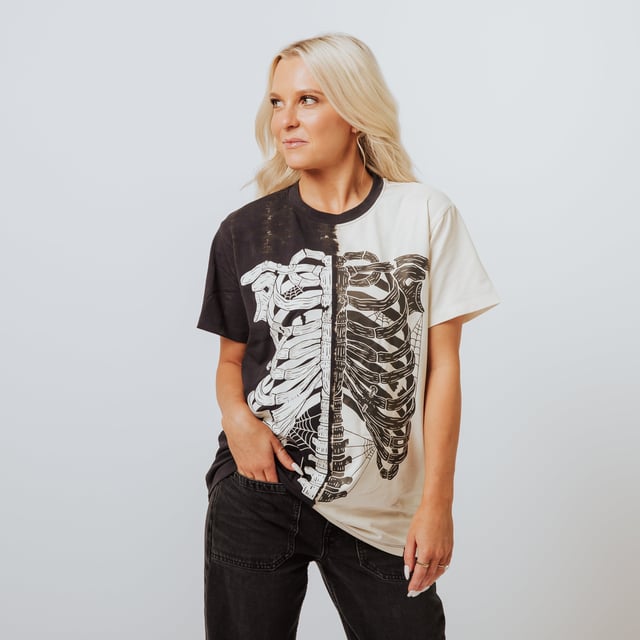 Adult Unisex Tee - 'Skelly' - Black & White