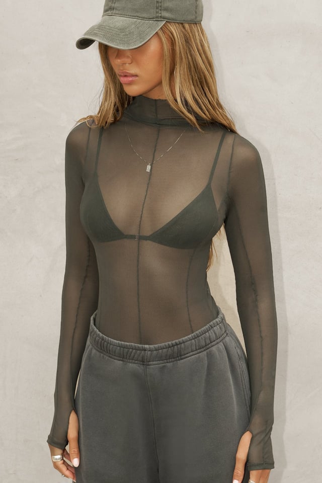 Exposed Seams Long Sleeve