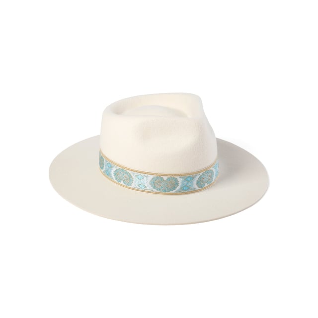 Aqua Beverly